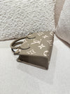 LOUIS VUITTON ONTHEGO PM BICOLOUR MONOGRAM TOURTERELEE