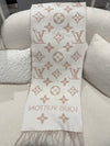Louis Vuitton Essential scarf M77854