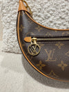 Louis Vuitton half-moon loop baguette monogram canvas (New version)