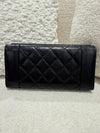 CHANEL Detailed CC Logo Wallet Calfskin Black