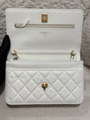CHANEL Pearl Crush Wallet on Chain Lambskin White (Microchip)