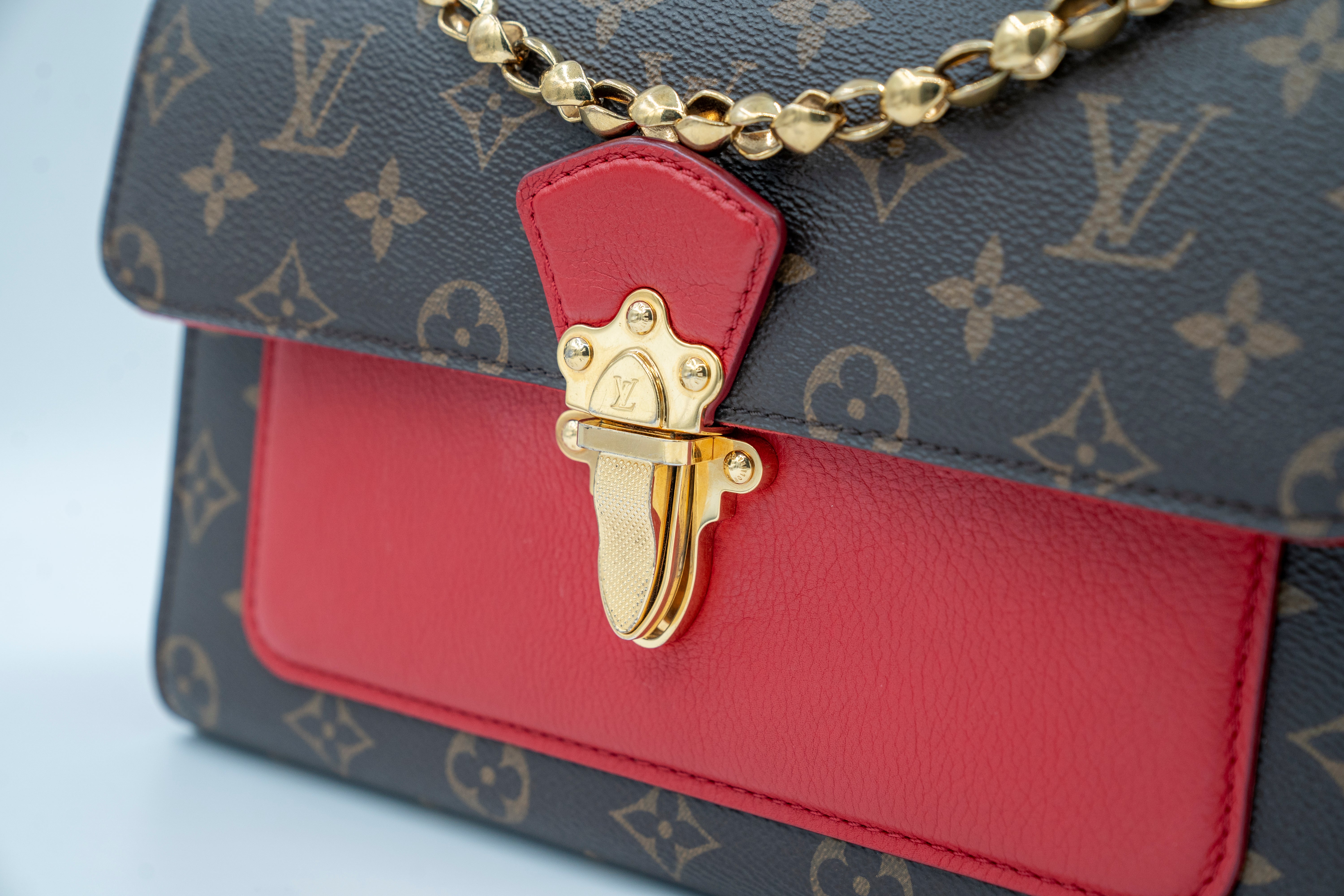 LOUIS VUITTON MONOGRAM CANVAS AND LEATHER CERISE VICTOIRE BAG
