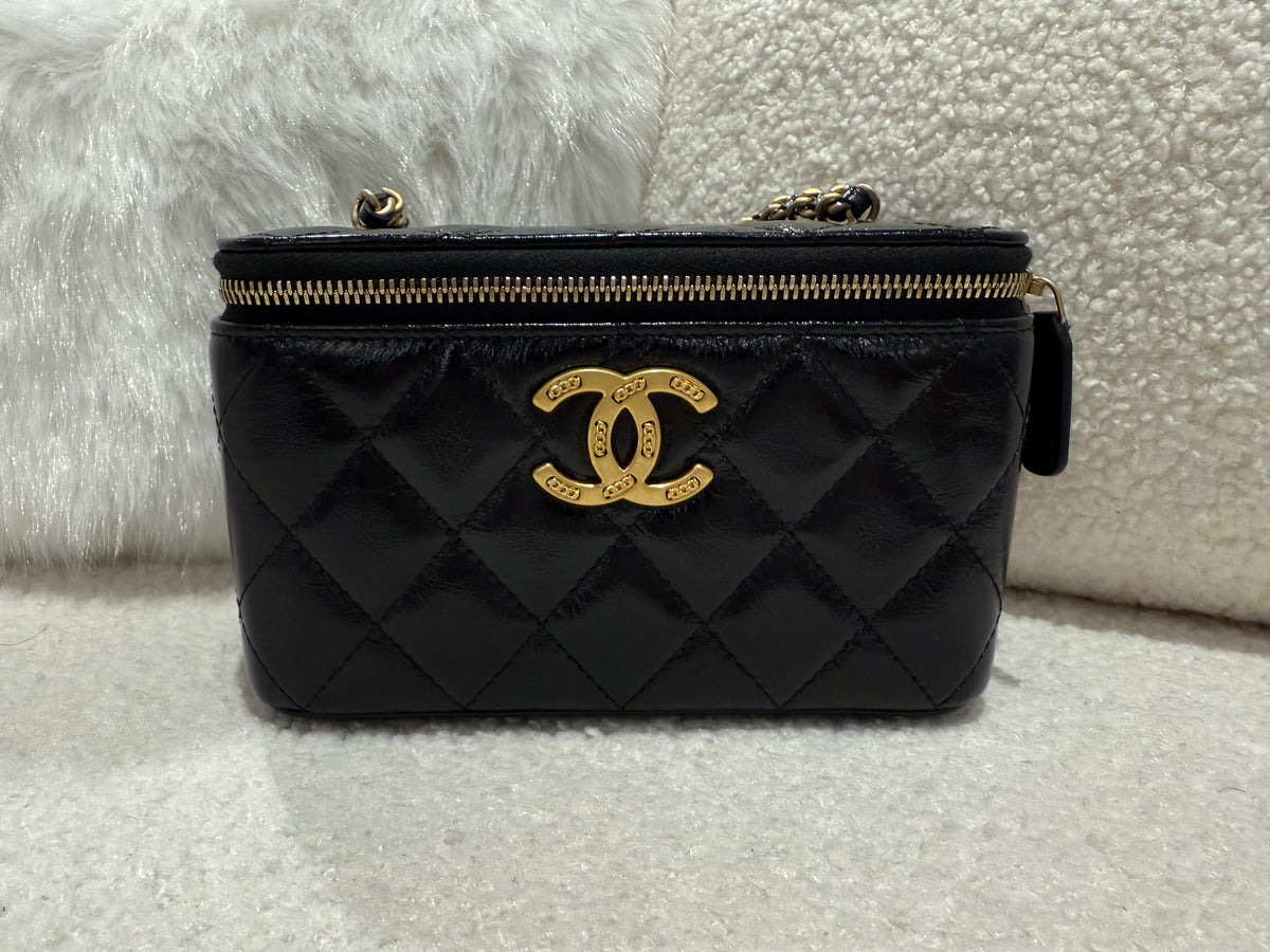 Chanel Long Vanity Case Lambskin Black (Microchip)